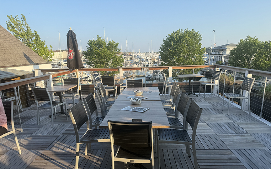 Deck Harborview